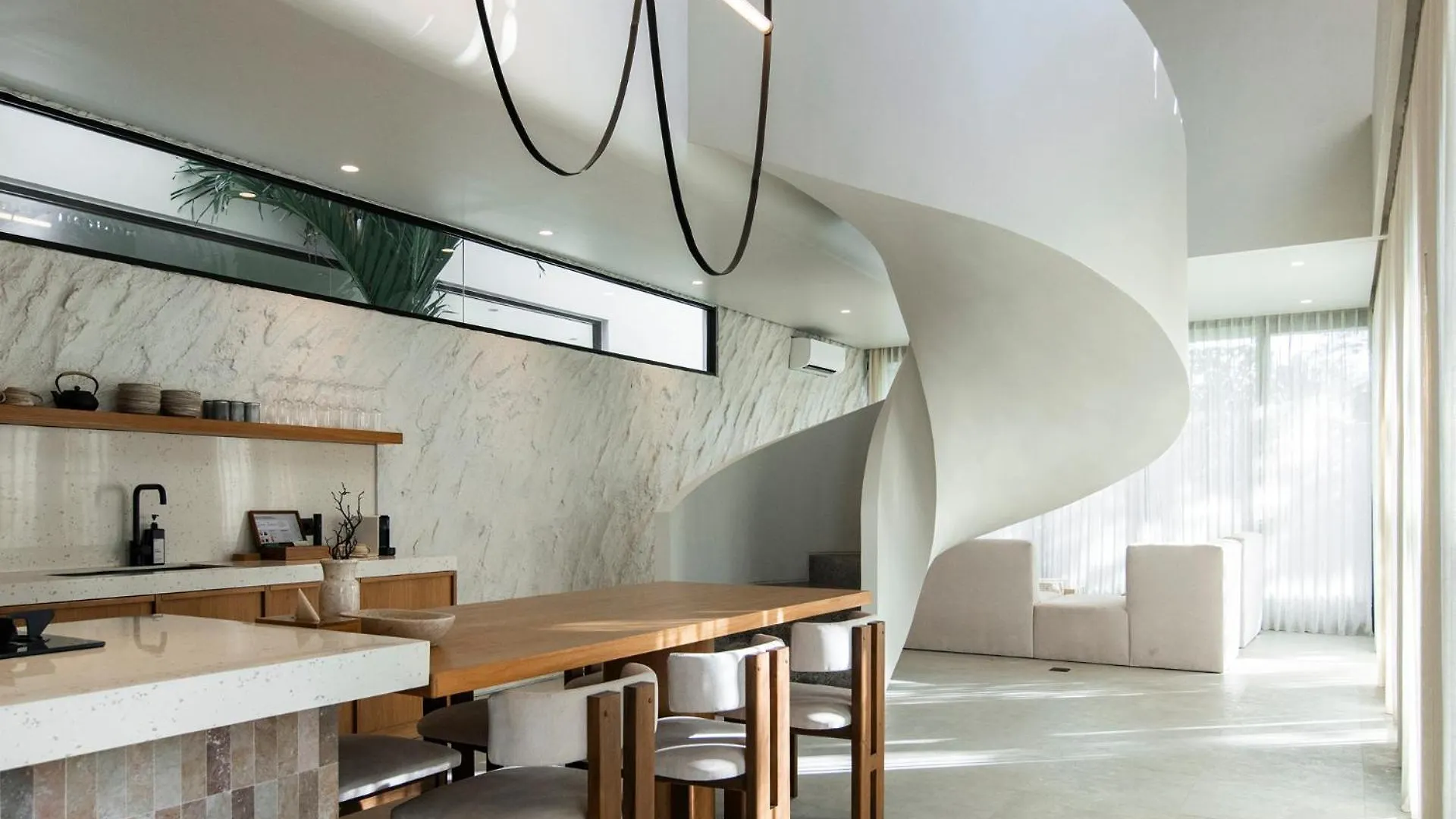 Lyvin Bingin Villas Uluwatu  Indonesia