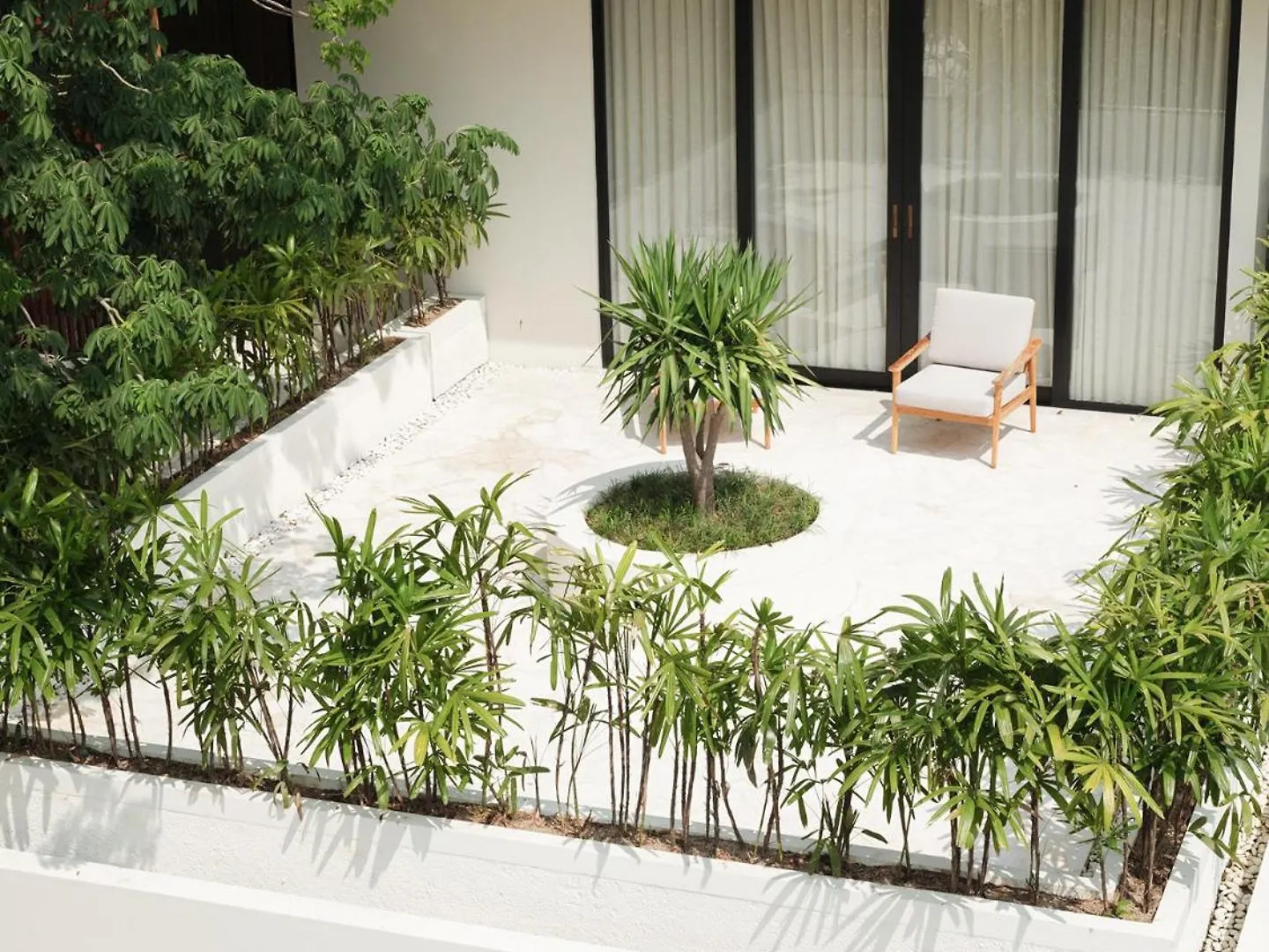 Lyvin Bingin Villas Uluwatu  Indonesia