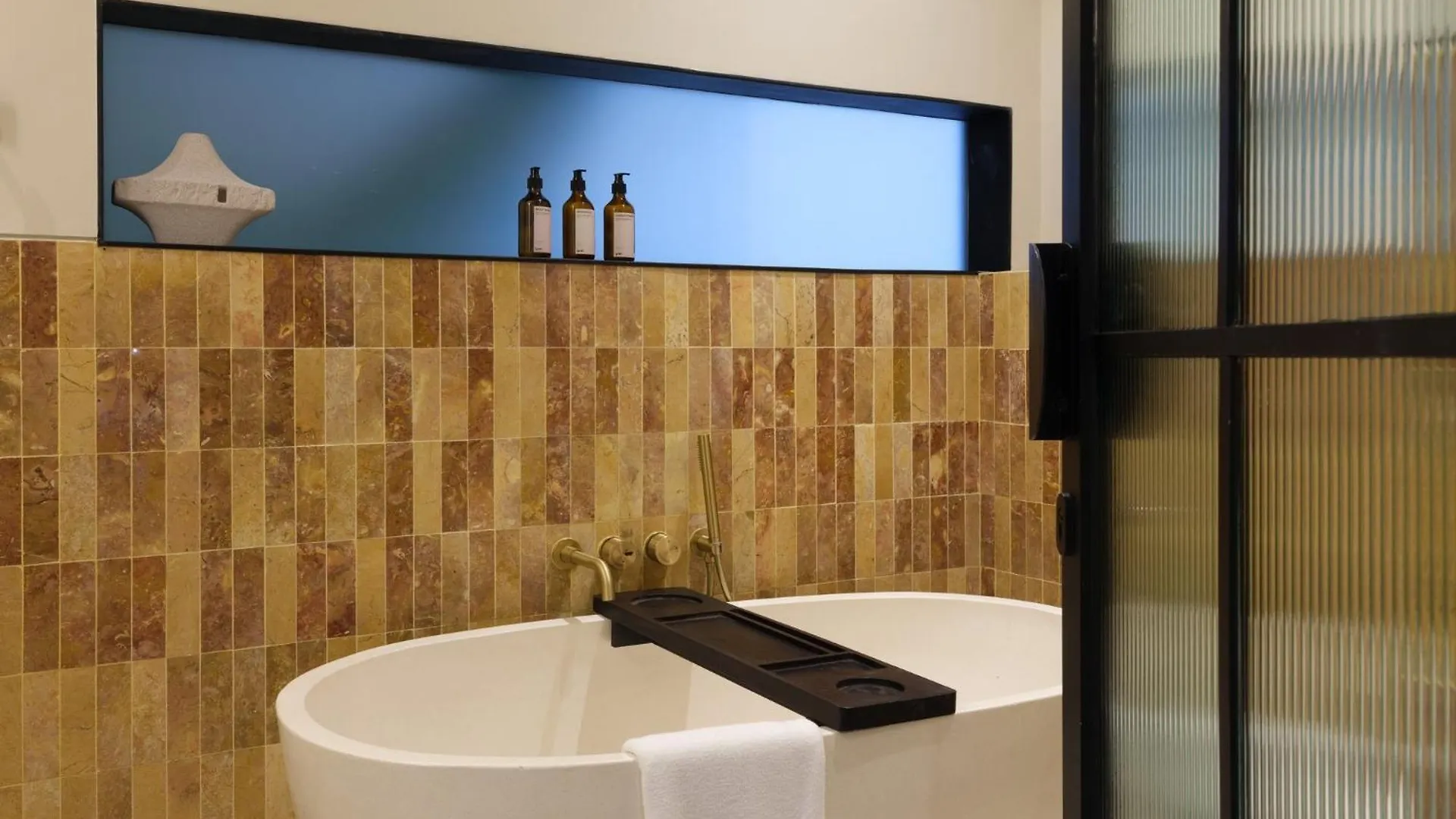 Hotel Lyvin Bingin Villas Uluwatu