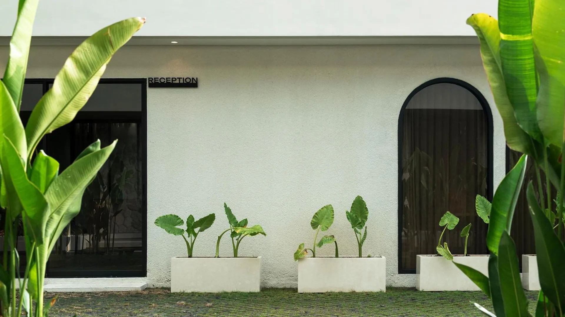 Hotel Lyvin Bingin Villas Uluwatu